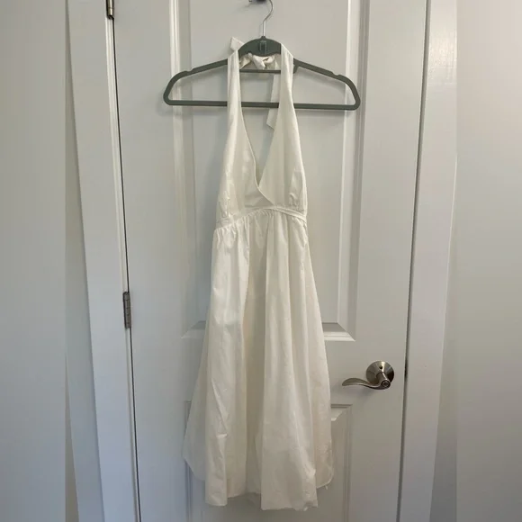 BCBGMaxAzria | Dresses | Nwt Bcbg Off White Halter Bubble Dress Size 8 | Poshmark BCBGMaxAzria | Dresses | Nwt Bcbg Off White Halter Bubble Dress Size 8 | Poshmark